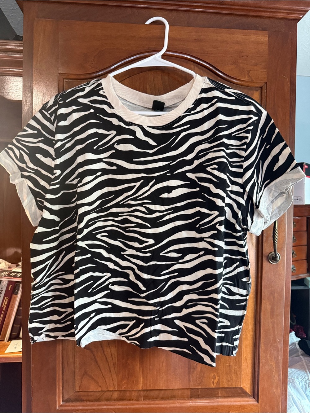 wild fable Black & White Zebra Crop Tee